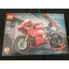 Lego Technic Ducati Panigale V4 R 42107