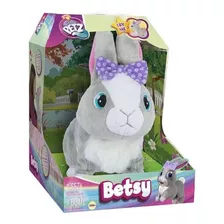 Coelhinha Interativa Betsy Multikids