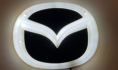 Emblema Mazda Iluminado Foto 4