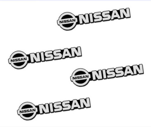 Emblemas O Embellecedores De Bocina Nissan Altima.  Foto 2