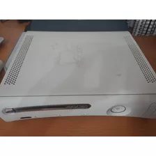 Xbox 360 Standard (no Incluye Controles)