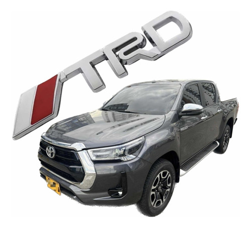 Foto de Emblema Trd Metlico 3d Cromado Toyota Racing Accesorio Lujo