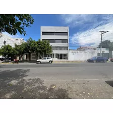 Renta De Oficinas En Calle Ejército Republicano, Col. Carretas, Querétaro