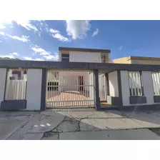 Maria Jose Castro Vende Casa Con Gran Potencial Para Actualizar En Urb. La Trigaleña Valencia Edo. Carabobo Sar-526