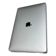 Macbook Air Apple Plateada Chip M1 - 13.3'' 256gb 8gb Ram