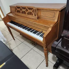 Piano Acústico Vertical Kawai 502-m