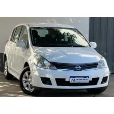 Nissan Tiida Visia