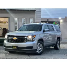 Chevrolet Suburban 2019 5.4 Lt Piel Blanca At