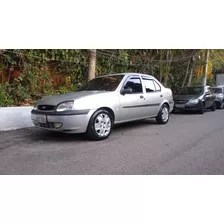 Ford Fiesta Sedan 2002 1.6 Street 4p