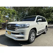 Toyota Land Cruiser 4.6 Lc 200 Imperial 2017