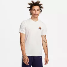 Camiseta Nike Essential Masculina