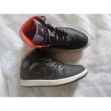 Nike Air Jordan [811124-035] Aj Retro 1 Mid Mens Sneakers