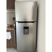 Refrigerador Inverter Samsung Rt35k571j Plateado Con Freezer