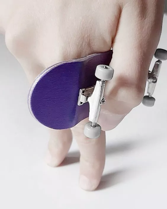 Momo 34m Pro Set Finger Board | Laminates
