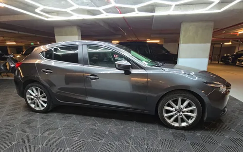 Mazda 3 Gt2.5 Bose — foto 4 de 23