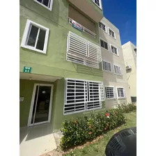 Se Alquila Apartamento En La Autopista De San Isidro 2do Niv