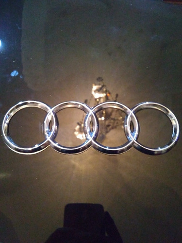Emblema De Cajuela Para Autos Audi Foto 2