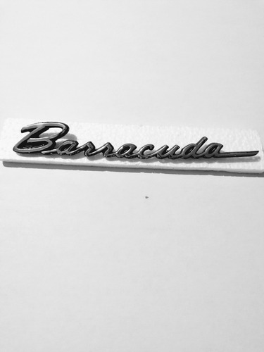 Emblema Letra Plymouth Barracuda Cofre Laterales Cajuela Foto 4