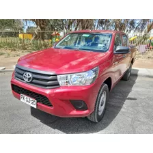 Toyota Hilux 4x2 2.4 D Dx Mt