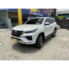 Toyota Fortuner 2.4 Srv 2022