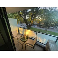 Apartamento En Alquiler Monoambiente Con Terraza Garaje Pocitos Montevideo
