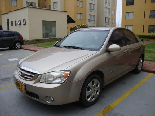 Radiador Kia Cerato Ao 2004 / 2009 Mecanico Laminilla Foto 7