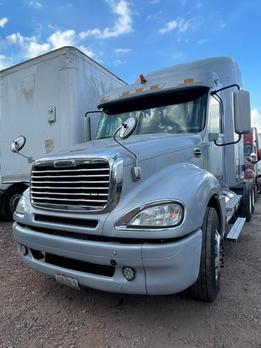 Tractocamion Freightliner Columbia 2013
