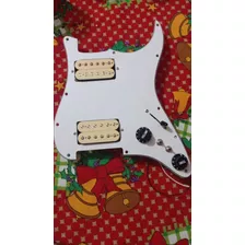 Pickguard Stratocaster White