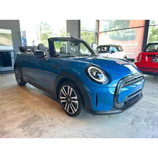 Mini Cooper Convertible Iconic