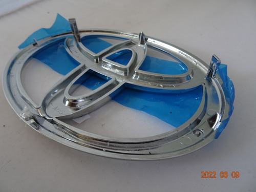 Emblema Original Parrilla Toyota Fortuner  (05-15) #jl-05 Foto 4