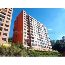 Apartamento En Alquiler En Colinas De La Tahona 24-22690 Yf