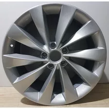 Roda Volkswagen Passat Cc Fsi Tiptronic Original Aro 18