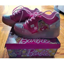 Zapatillas Barbie Nena Con Ruedas - Talle 33