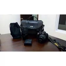 Camara Nikon D3200 Kit