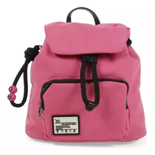 Mochila Chica Cloe Para Mujer Con Charm Color Fucsia