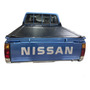 Tapa Gancho Trasero Nissan Qashqai J10 (2007 - 2014)  NISSAN Pick-Up