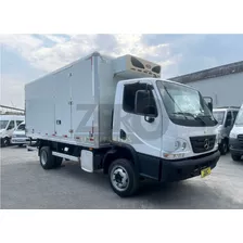 Mercedes Accelo 1016 2018 Baú Refrigerada Caminhonete