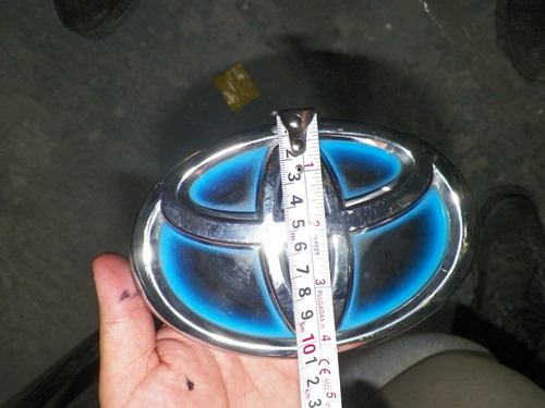 Emblema Toyota Prius 10-16 Usado Original C/detalle  Foto 5