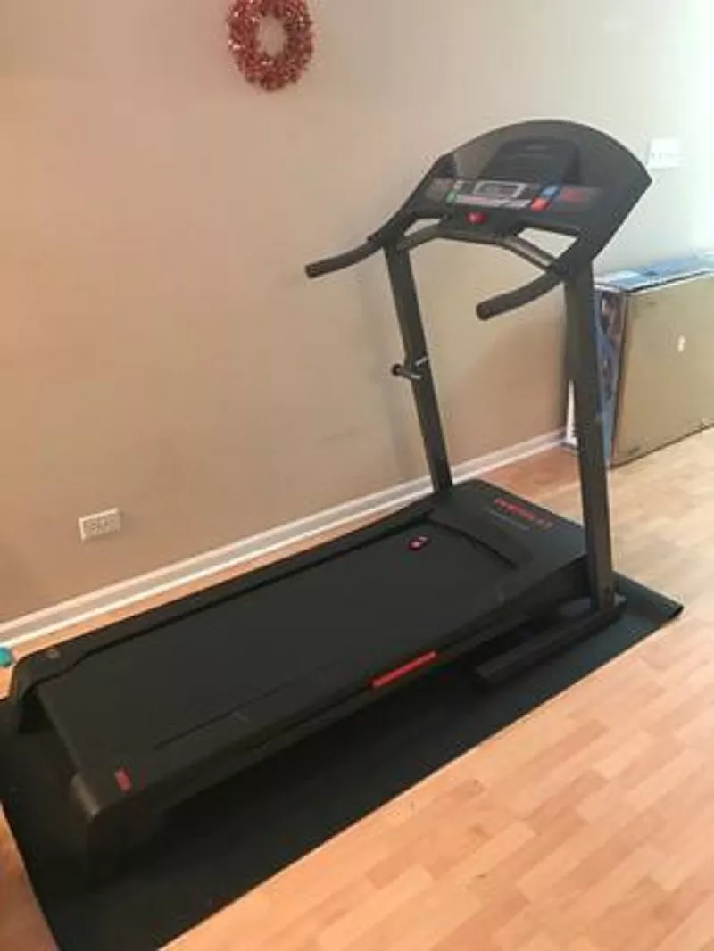  Weslo Cadence G 5.9i Folding Treadmill