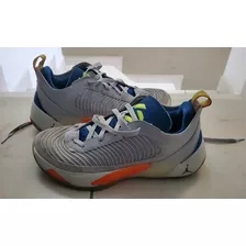 Tenis Jordan Luka 1 Grey