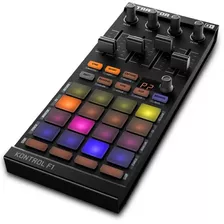 Controladora Native Instruments Traktor Kontrol F1 . Loja !