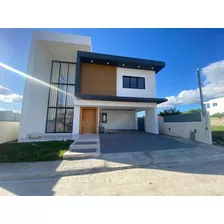 Alquilo Hermosa Casa Con Piscina En Gurabo Carretera Jacagua