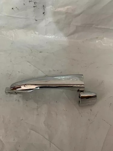 Maçaneta Cromada Da Nissan Frontier 2019 Trás/esquerda