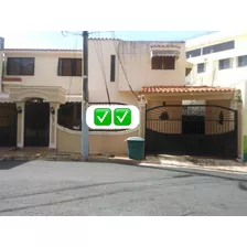 Venta De Casa En La Avenida Independencia Distrito Nacional