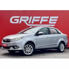 Fiat Siena Essence 1.6 2014