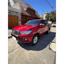 Toyota Hilux 4x4 Dc Sr 2.8 Tdi 6 Mt 2017