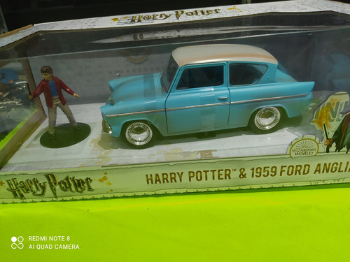 Auto Harry Potter 1959 Ford Anglia Nuevo Esc. 1.24