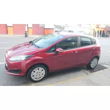 Ford Fiesta Se 1.6 - 2017 120.000km *impecável* Pneus Novos