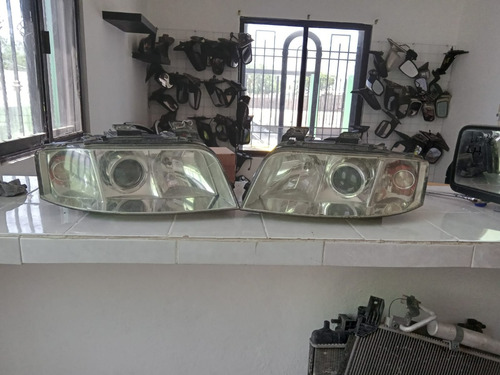 Par De Faros Audi A6 C5 Avance Original Buenas Condiciones Foto 10