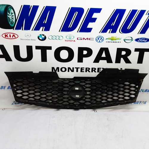 Parrilla Nissan Sentra Sport/sr/se-r 7 8 9 10 11 12 C/detall Foto 3